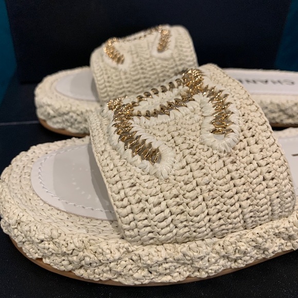 SOLD- Chanel Mule Size 39 - Picture 3 of 6